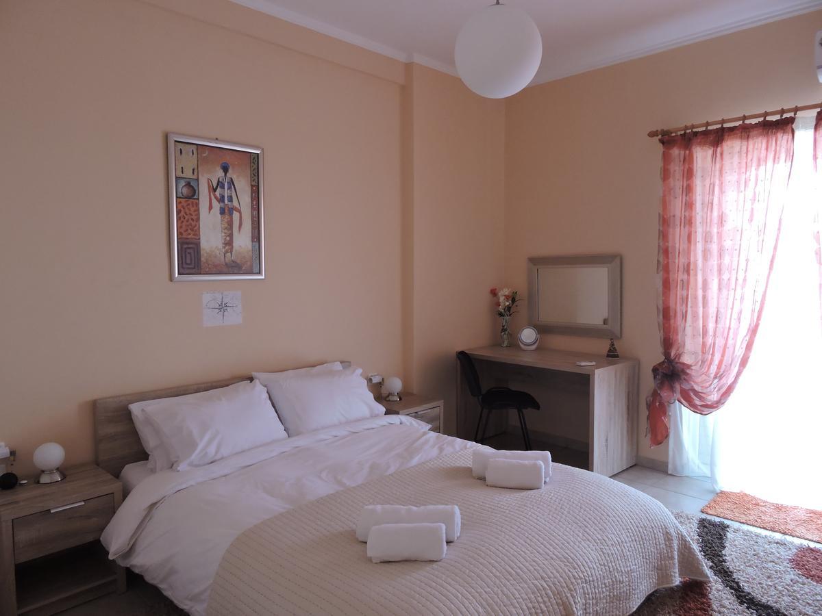 Sweet Suites Amaliada Luaran gambar